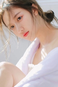 维荣的妻子